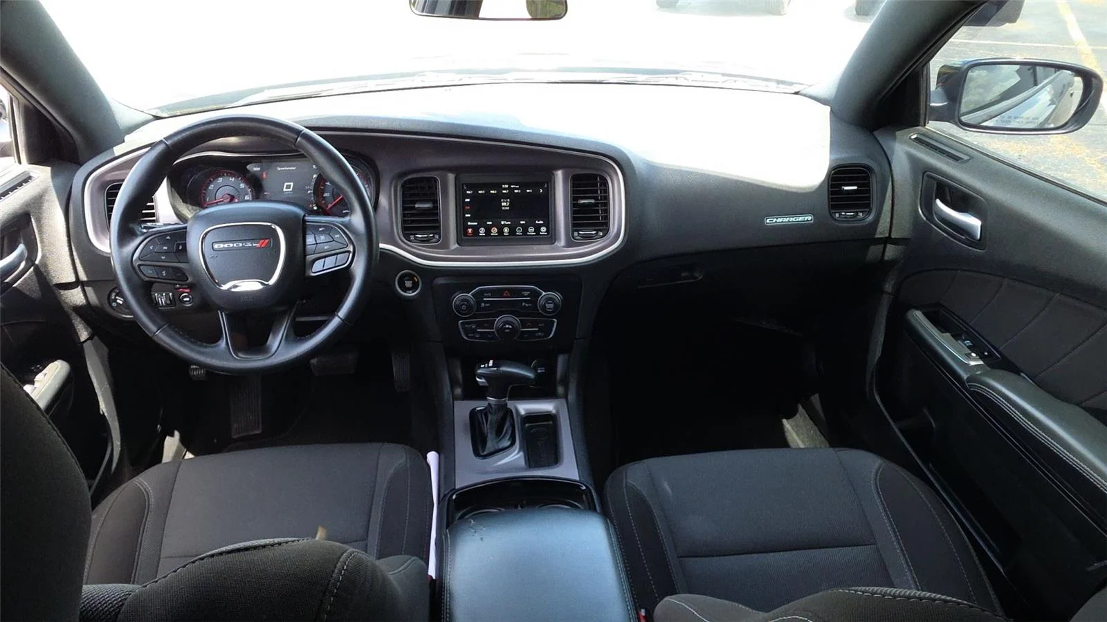 Used 2022 Granite Pearlcoat Dodge SXT image 9
