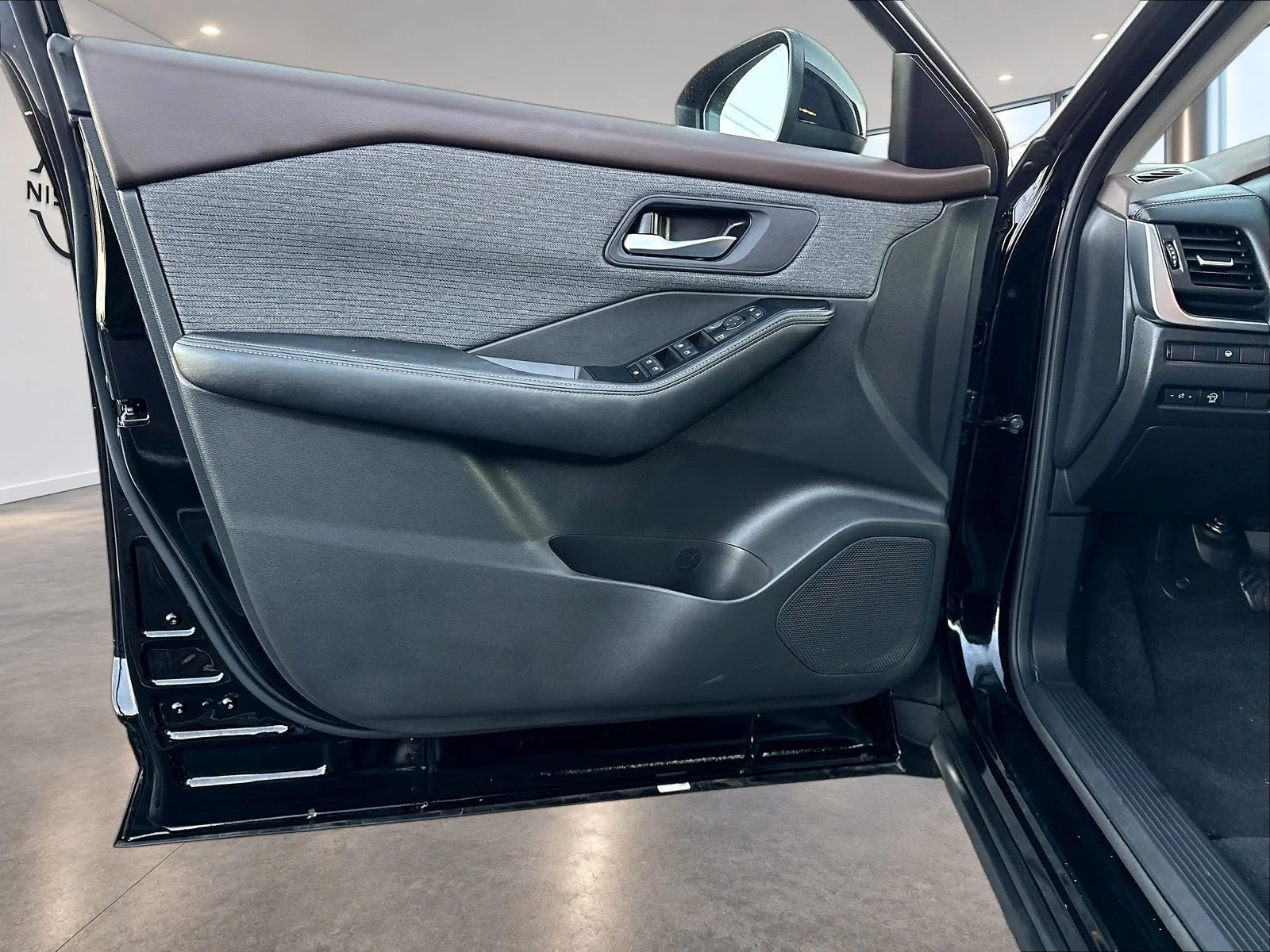 Certified Used 2023 Super Black Nissan SV image 24