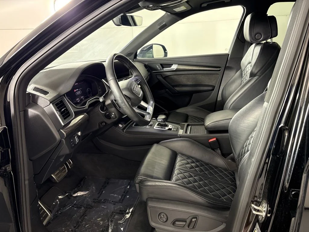 Used 2020 Black Audi 3.0T Prestige image 31
