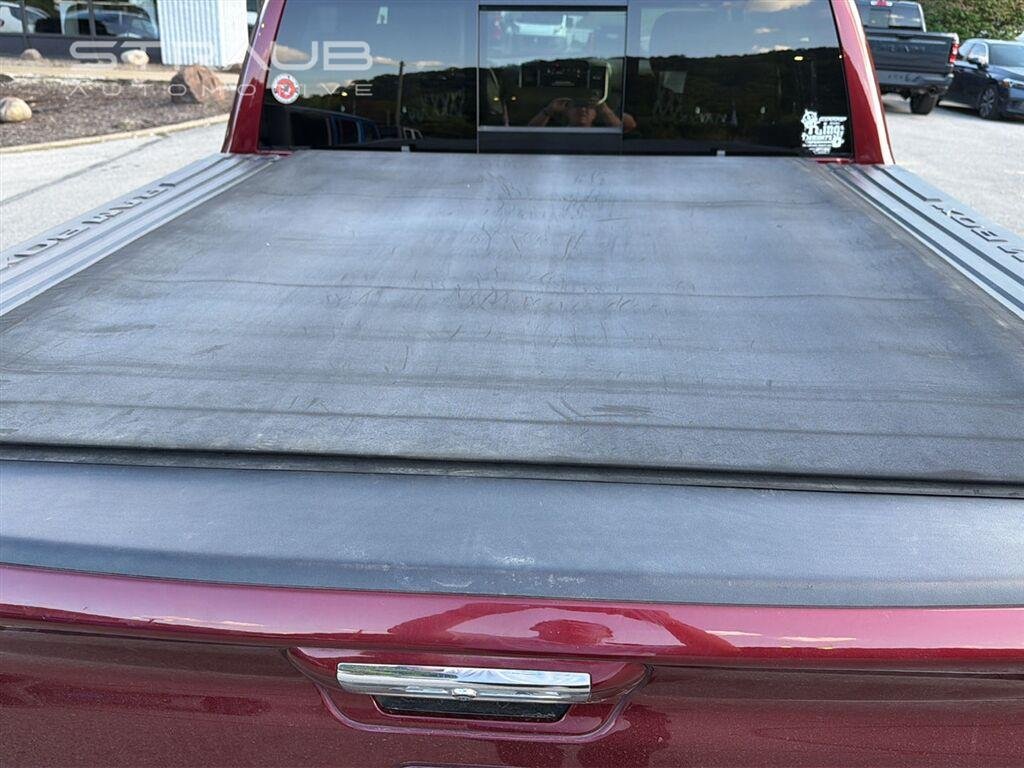 Used 2019 Delmonico Red Pearlcoat Ram Longhorn image 9