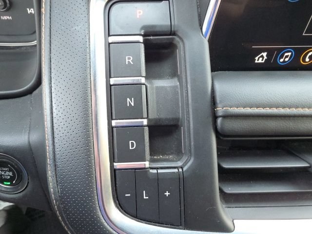 2021 GMC Yukon XL AT4 - Photo 19