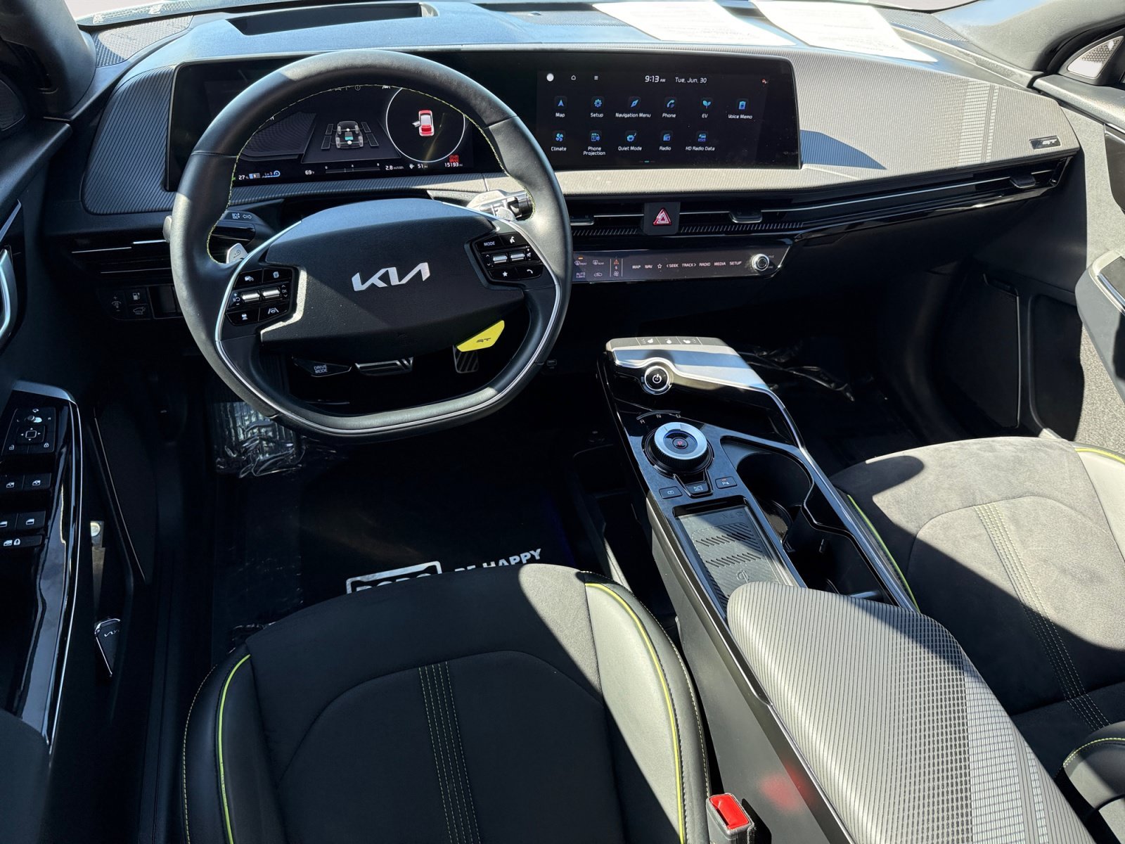 Used 2024 Snow White Pearl Kia GT image 15