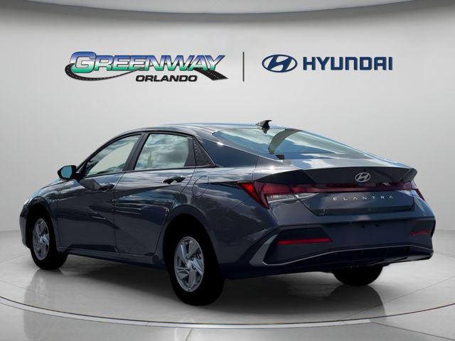New 2026 Ecotronic Gray Hyundai SE image 60