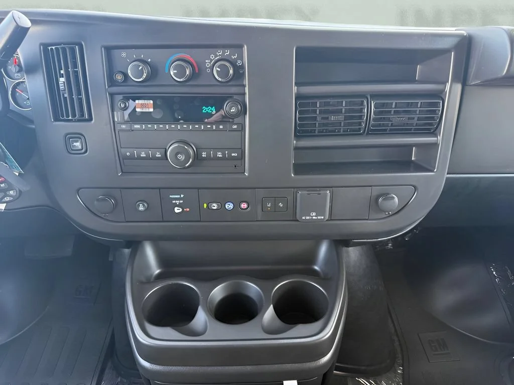New 2026 Black Chevrolet 1LT image 11