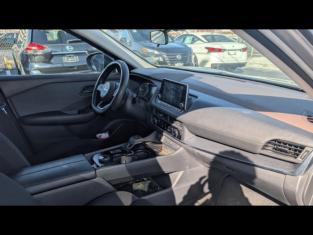 Used 2023 Gun Metallic Nissan S image 17