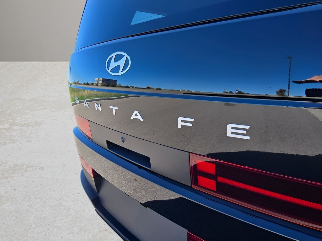 New 2026 Phantom Black Hyundai SEL image 10