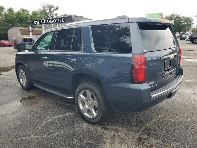 Used 2019 SHADOW GRAY METALLIC Chevrolet Premier image 3