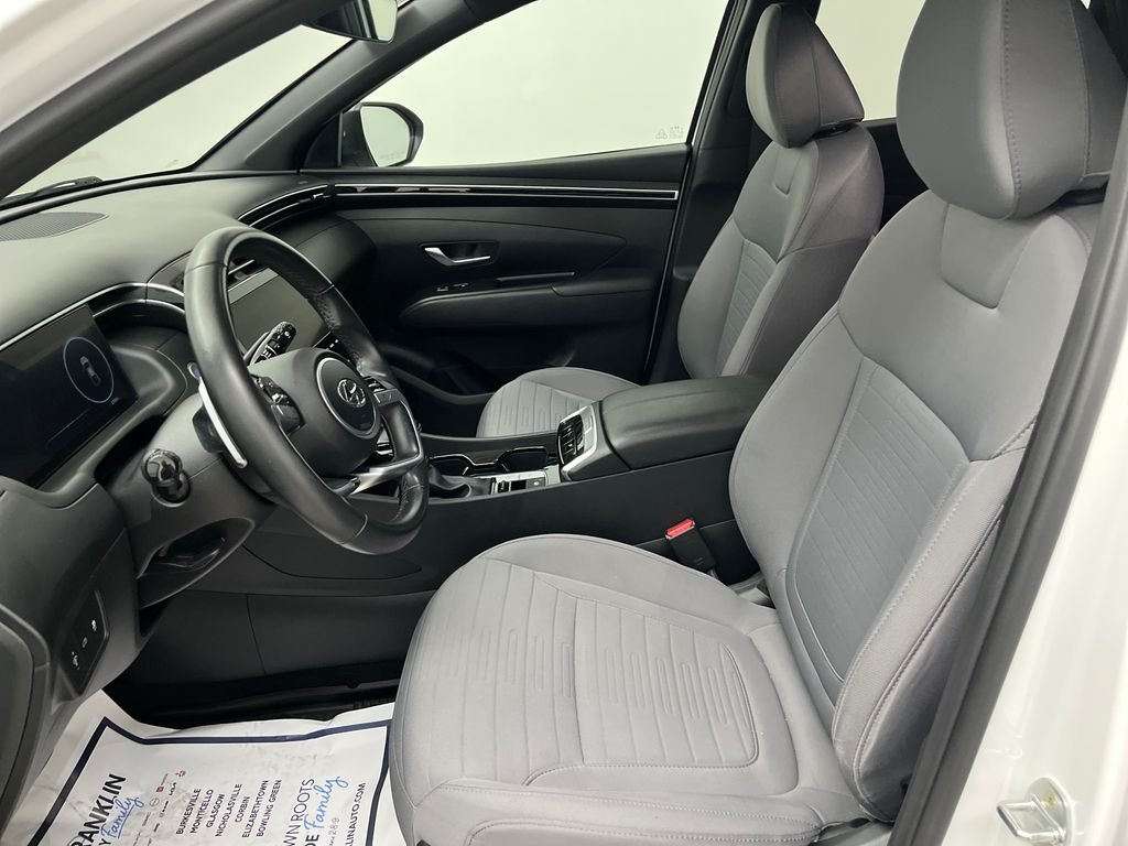 Used 2023 White Hyundai SEL Premium image 12