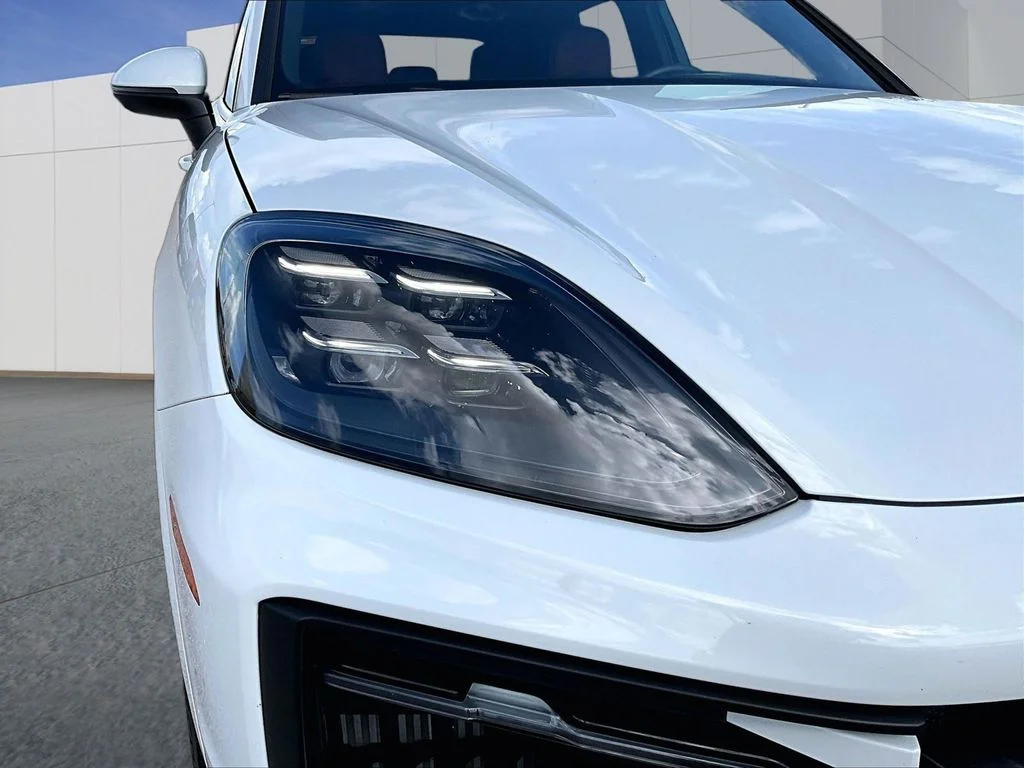Used 2025 White Porsche S image 12