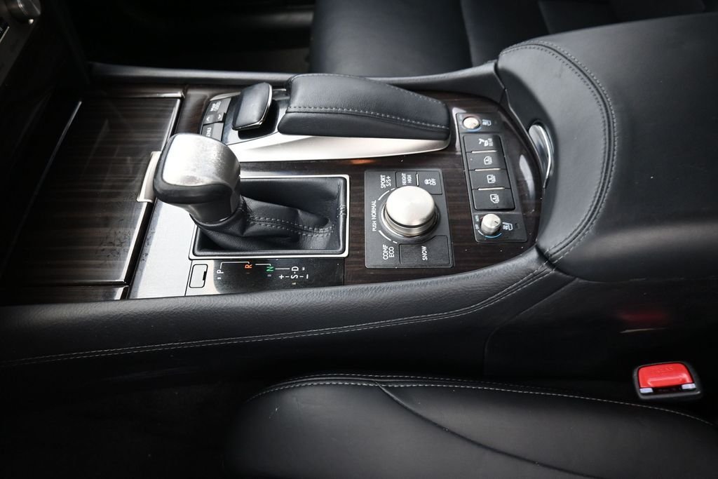 Used 2013 Silver Lexus 460 L image 20
