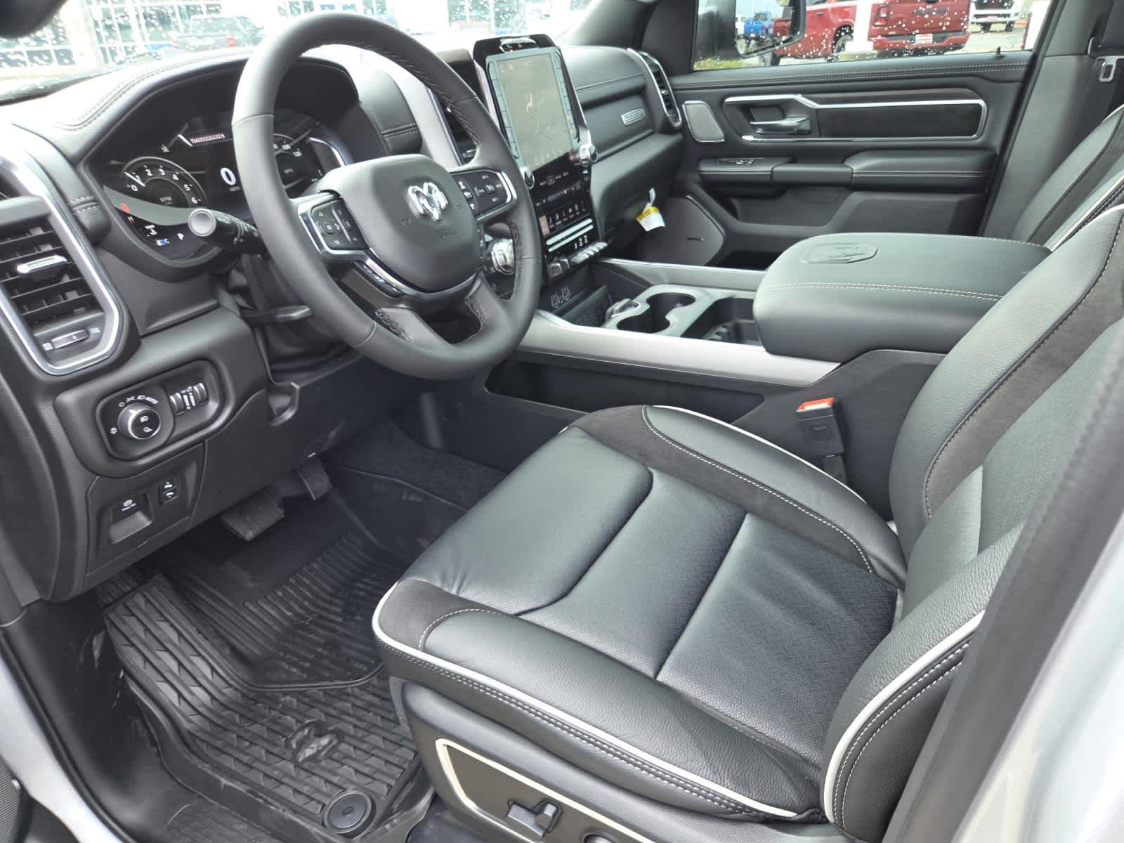 2027 RAM Ram 1500 Pickup Laramie - Photo 14