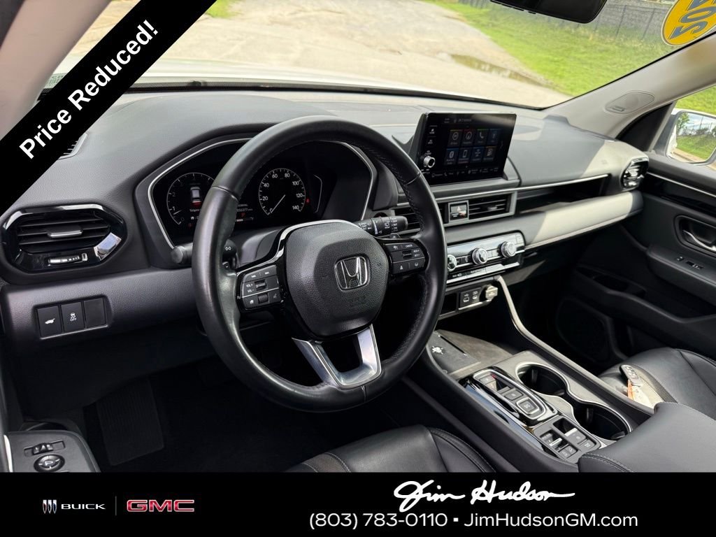 Used 2023  Honda Touring image 4