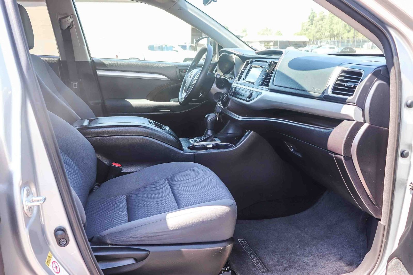 Used 2017 Celestial Silver Metallic Toyota LE image 20