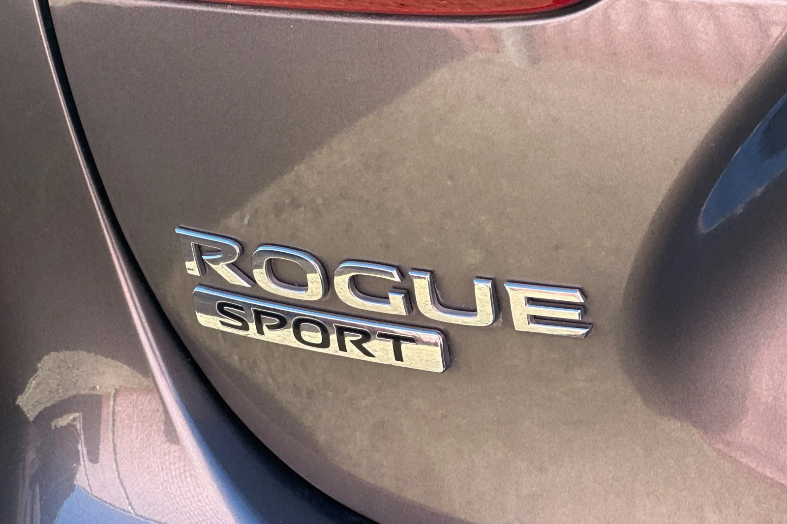 Certified Used 2019 Gun Metallic Nissan S image 7