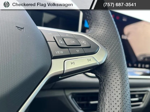 New 2026 White Volkswagen 2.0T SE R-Line Black image 37