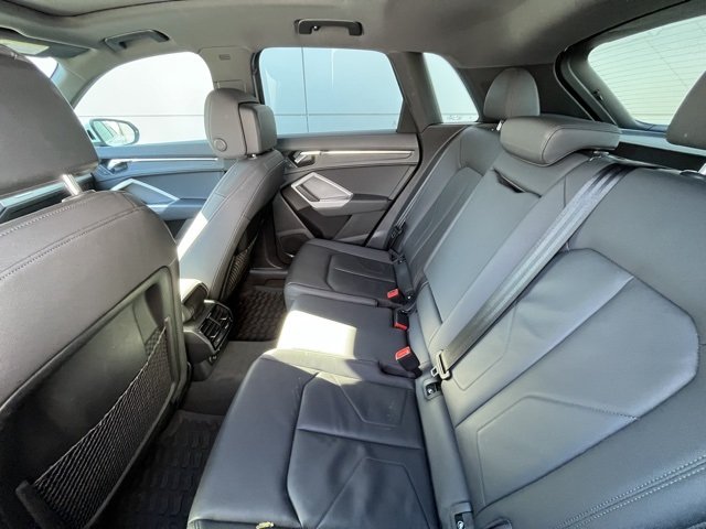 2021 Audi Q3 Premium S line photo 3