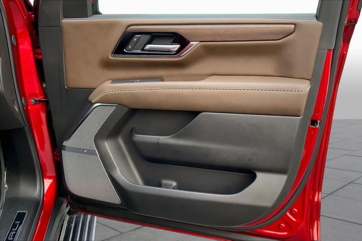Used 2026 Volcanic Red Tintcoat GMC Denali Ultimate image 20