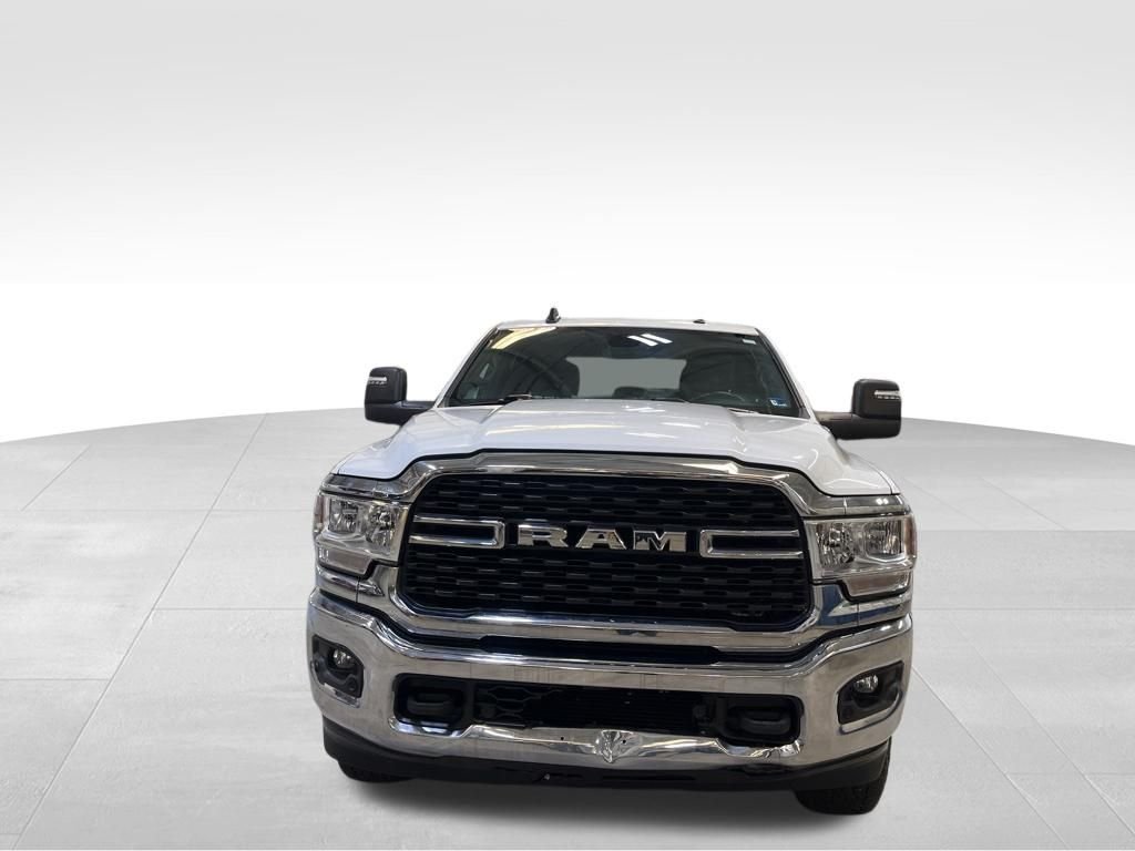 Used 2024 White Ram Big Horn image 9