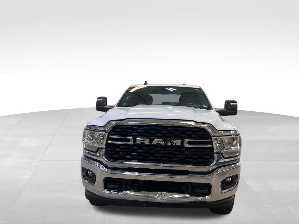Used 2024 White Ram Big Horn image 9