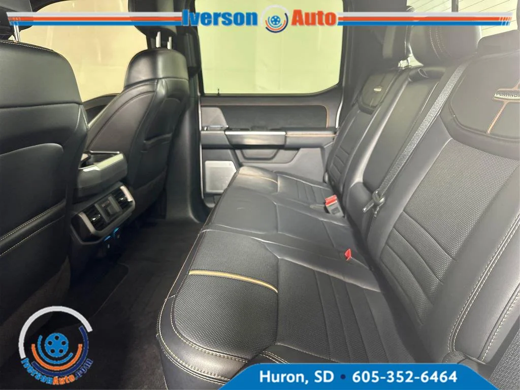 Used 2022 Star White Metallic Tri-Coat Ford Platinum image 25