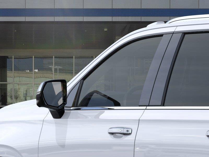 2026 Chevrolet Suburban Premier - Photo 12