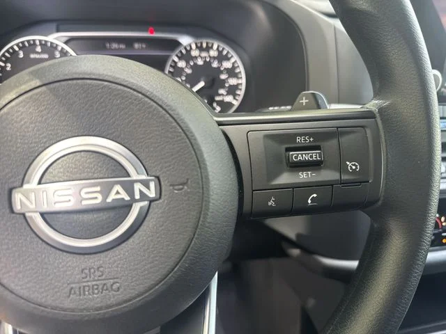 Used 2024 Gray Nissan S image 19