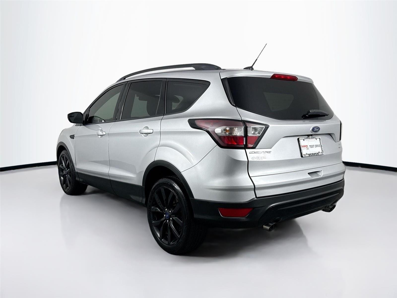Used 2018 Ingot Silver Ford SE image 12