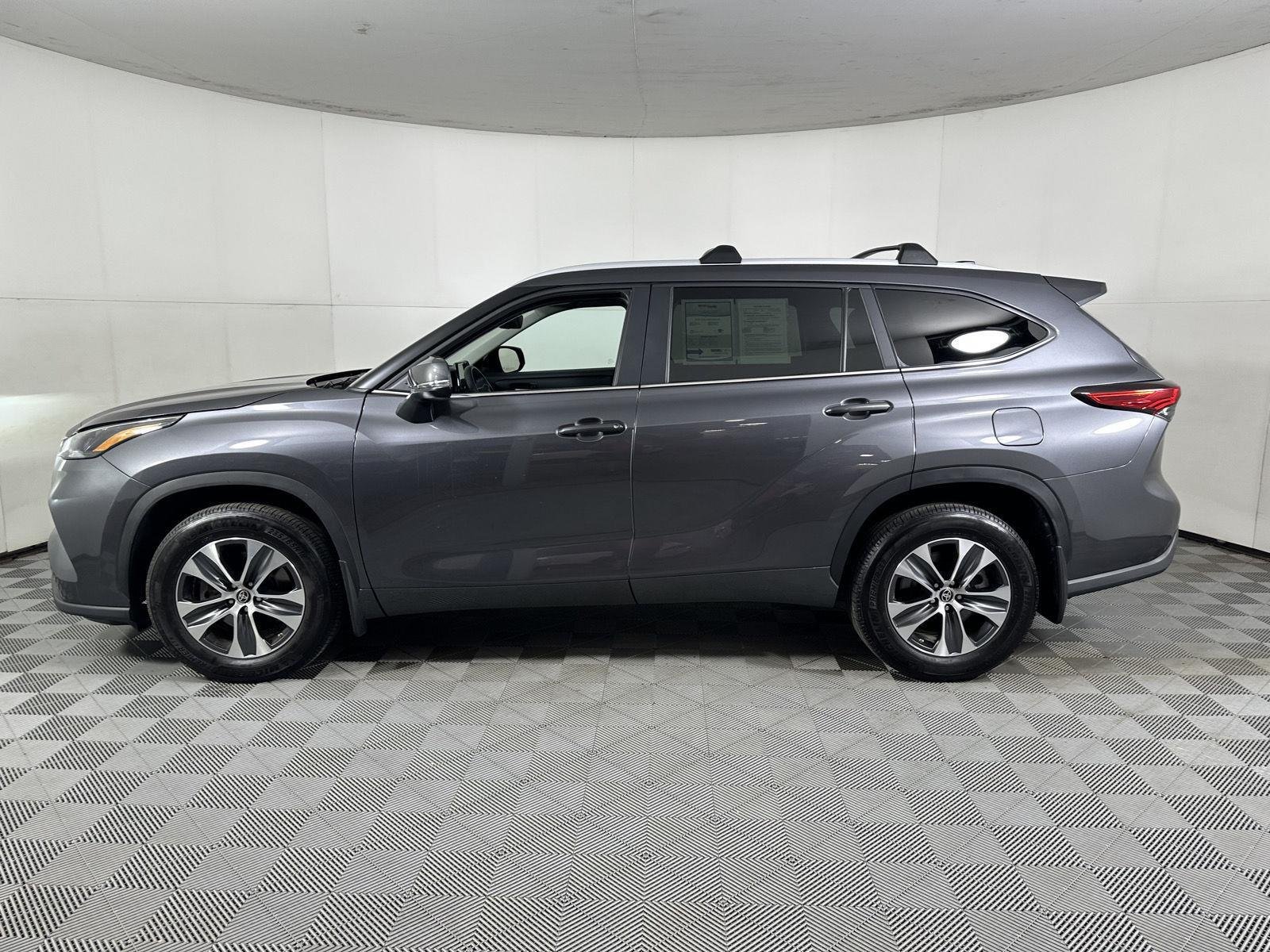 Used 2023 Magnetic Gray Metallic Toyota XLE image 20
