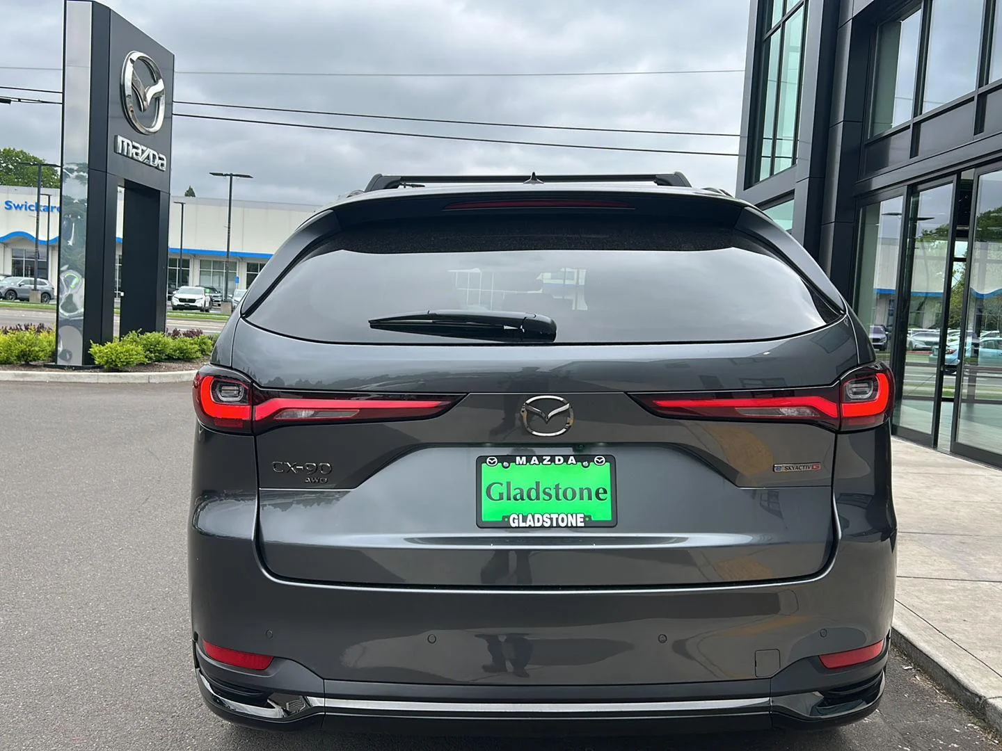 New 2026 46G MACHINE GRAY METALLIC Mazda 3.3 Turbo S Premium Sport AWD image 4
