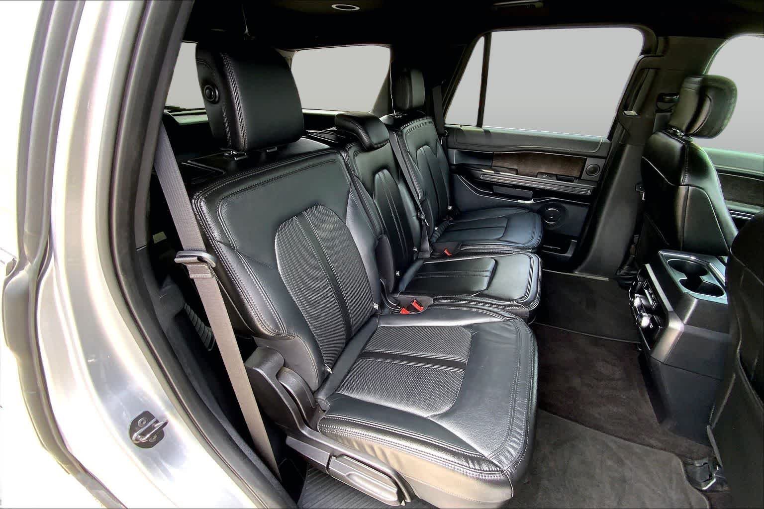Used 2020 Iconic Silver Metallic Ford Limited image 14