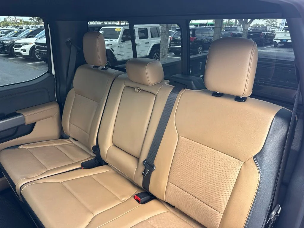Used 2024 White Metallic Ford Lariat image 11