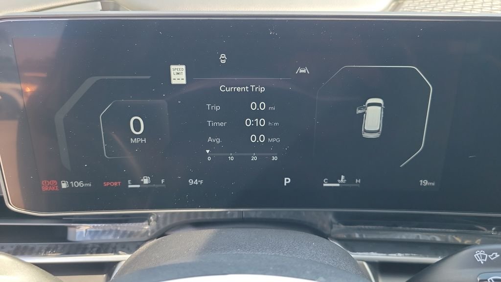 New 2026 Snow White Pearl Kia SX image 23