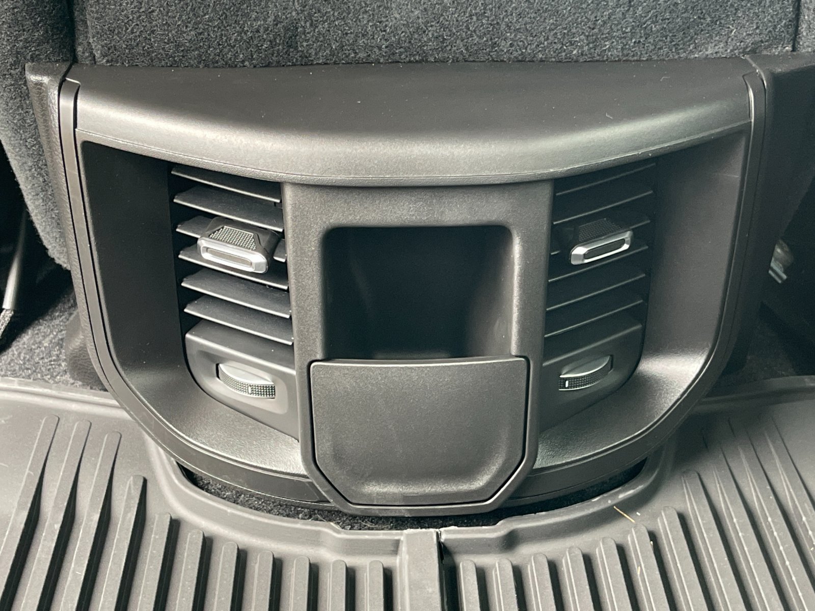 2026 RAM 2500 Tradesman - Photo 14