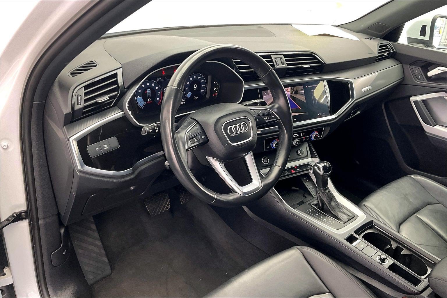 Used 2024 Arkona White Audi S line Premium image 14