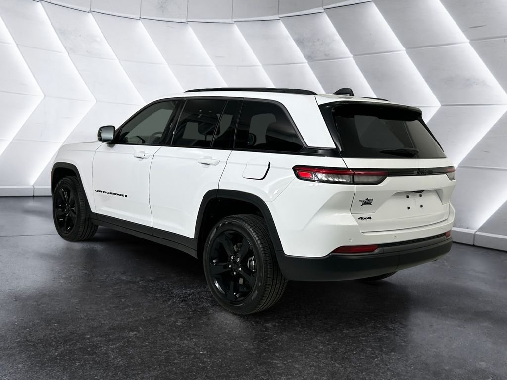 Used 2026 White Jeep Limited image 6