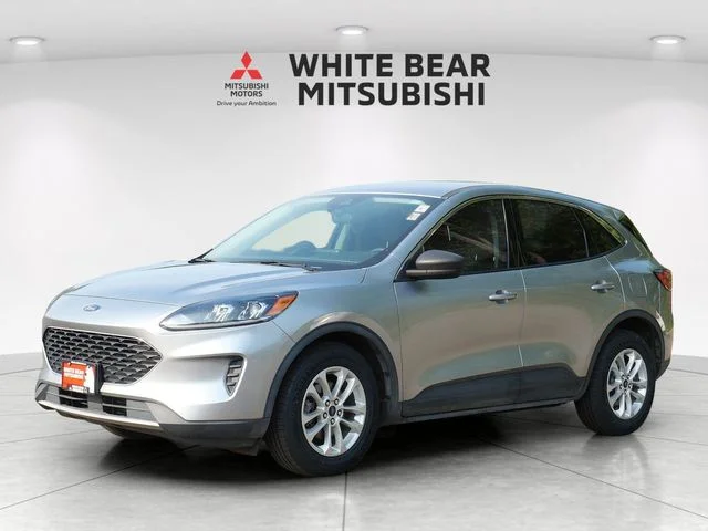 Used 2022 Ford Escape SE with VIN 1FMCU0G69NUA57224 for sale in White Bear Lake, Minnesota