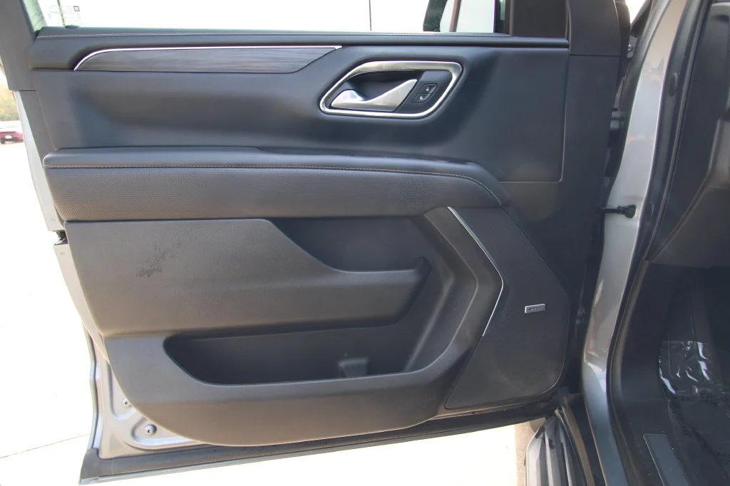Used 2022 Gray GMC SLT image 38