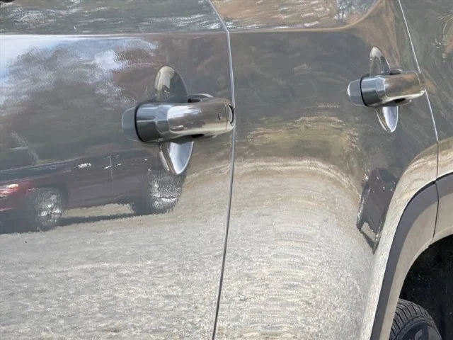 Used 2021 Gray Jeep Trailhawk image 8