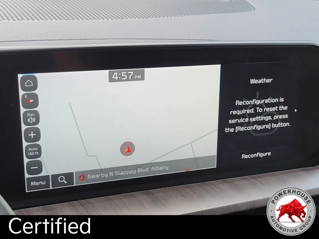 Used 2023 White Kia EX image 27