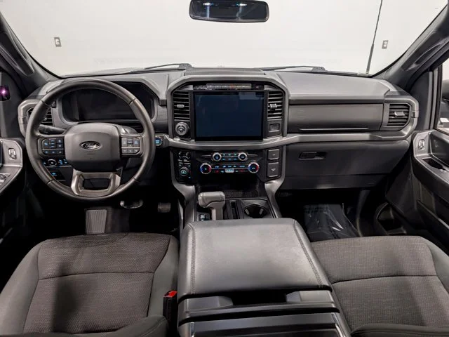 Used 2024 Gray Ford XLT image 33