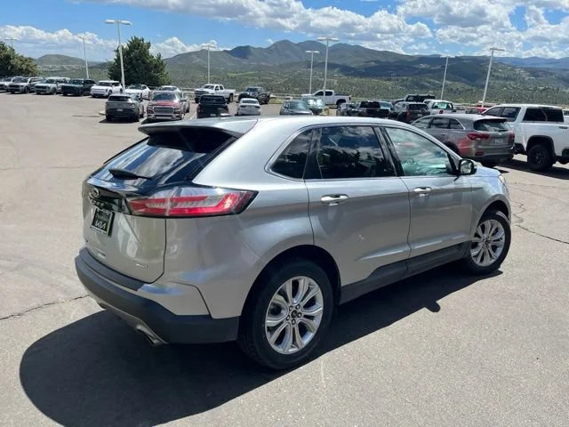 Used 2023 Silver Metallic Ford Titanium image 8