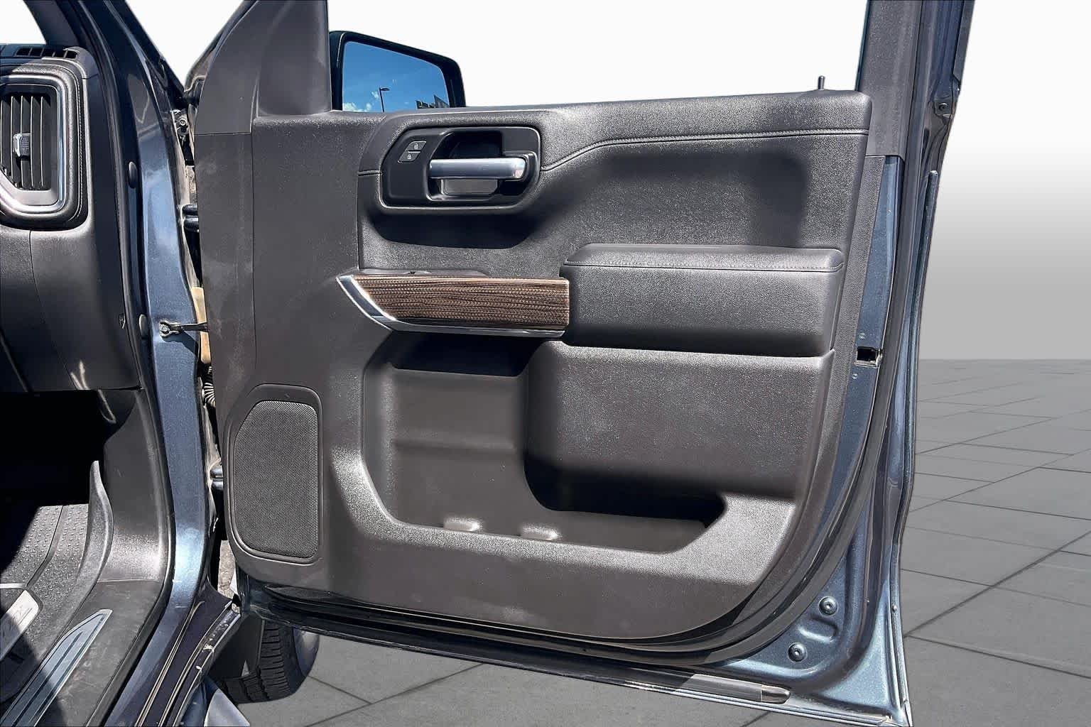 Used 2019 Shadow Gray Metallic Chevrolet LT Trail Boss image 21
