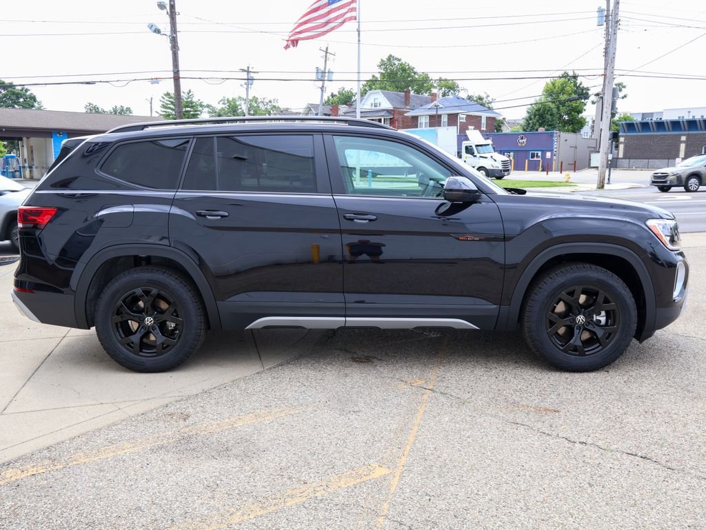 New 2026 Black Volkswagen 2.0T Peak Edition image 6
