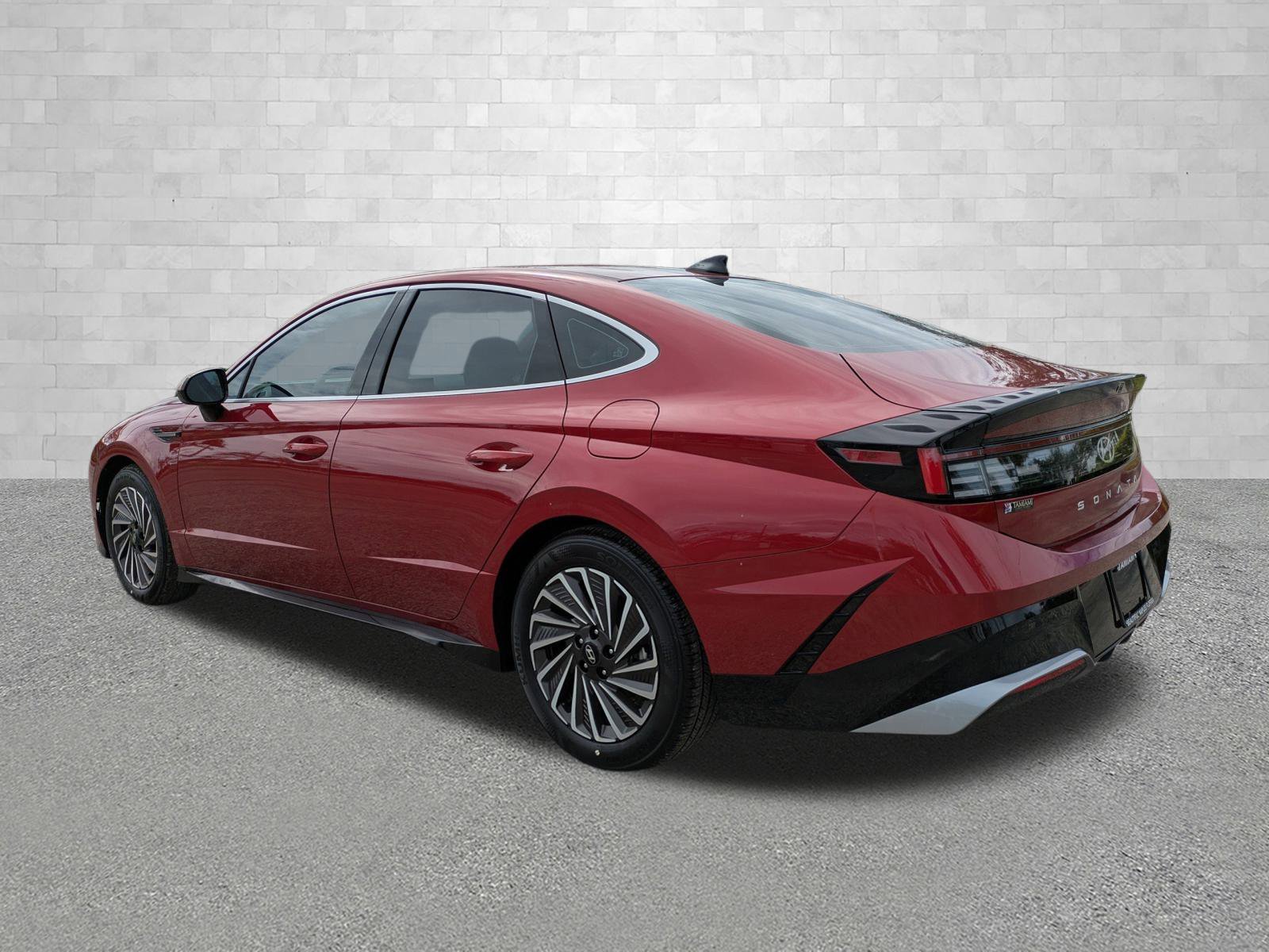 New 2025 Ultimate red Hyundai SEL image 4
