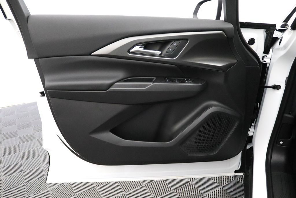 2026 Chevrolet Equinox EV 1LT - Photo 15
