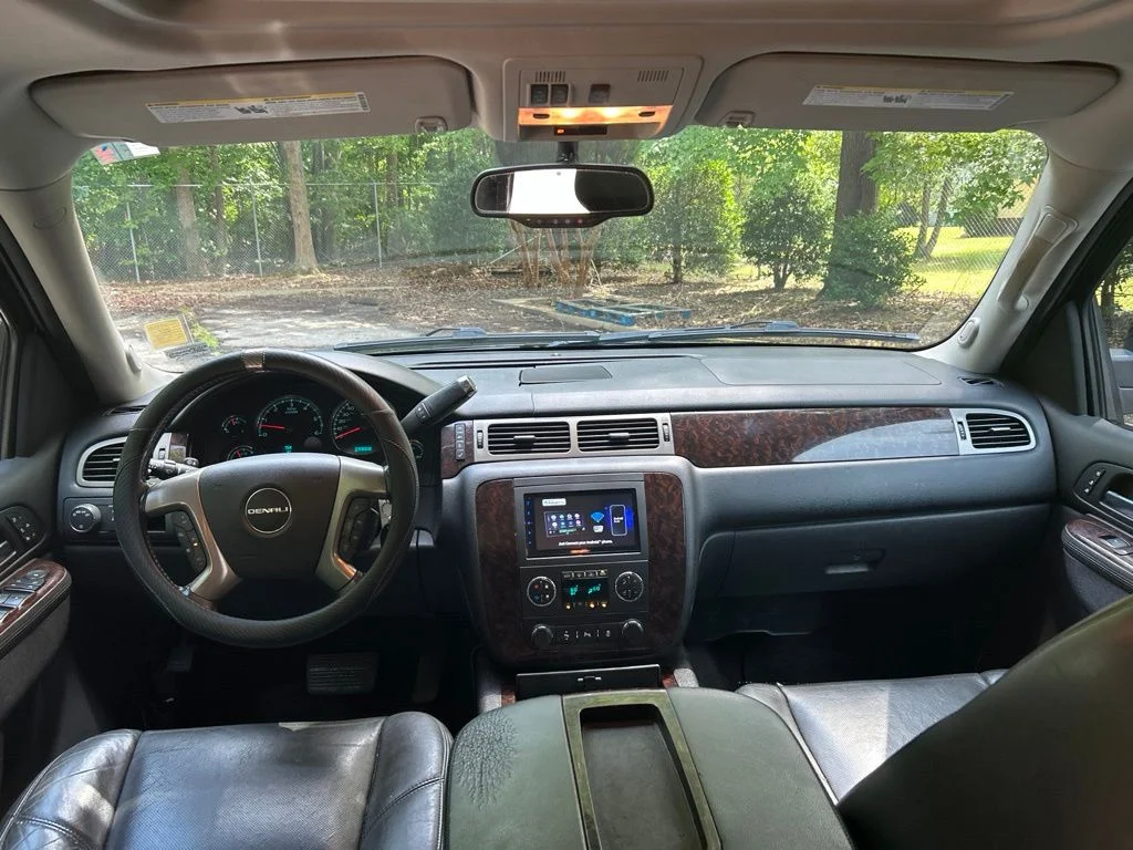 Used 2014 Black GMC Denali image 30
