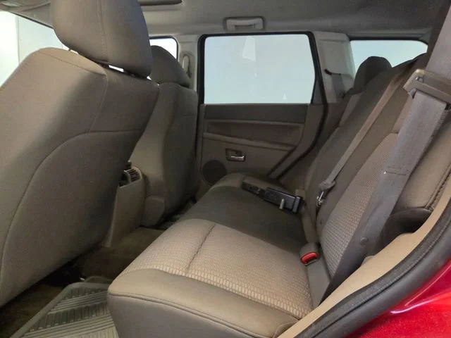 2009 Jeep Grand Cherokee Laredo - Photo 11