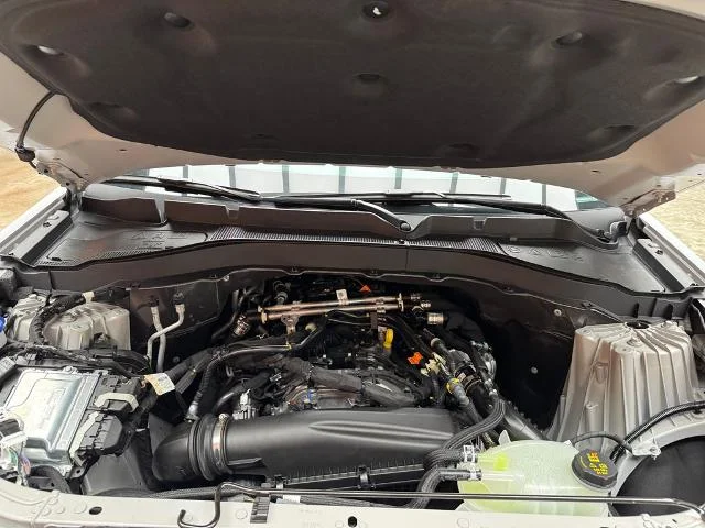 New 2026 Space White Metallic Ford Active image 26