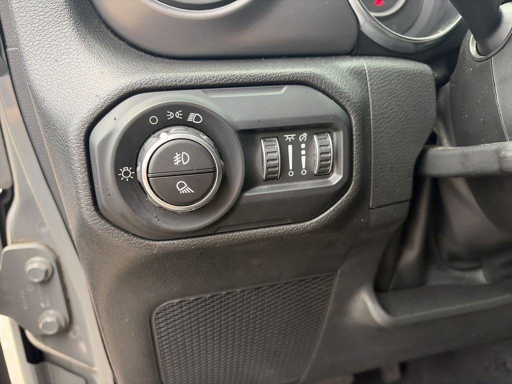 Used 2022 Gray Jeep Willys image 19