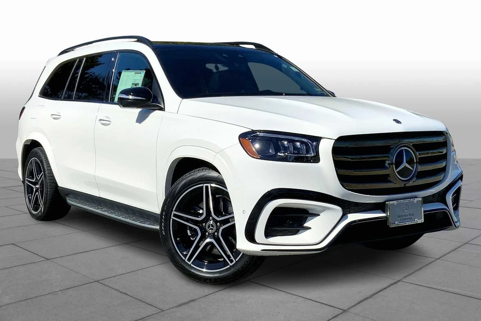 Certified Used 2026 Polar White Mercedes-Benz GLS 450 image 2